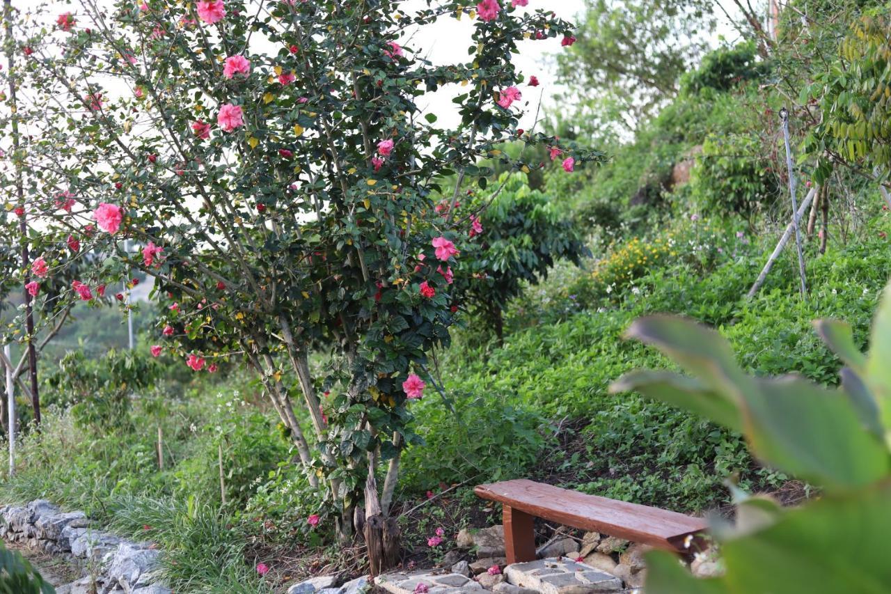Appartamento Moc Chau Peachy Garden Esterno foto